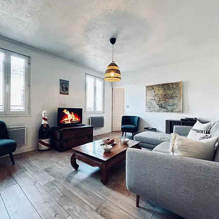 Bulle En Champagne T3 Hyper Centre Avec Balcon *