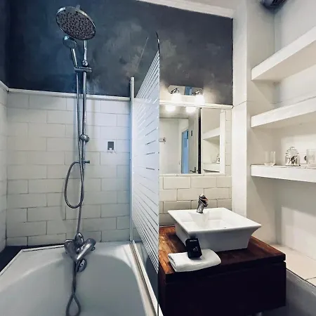 شقة Bulle En Champagne T3 Hyper Centre Avec Balcon رانس