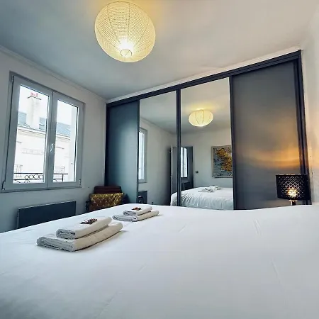 Bulle En Champagne T3 Hyper Centre Avec Balcon *